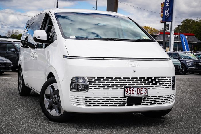 2025 Hyundai STARIA