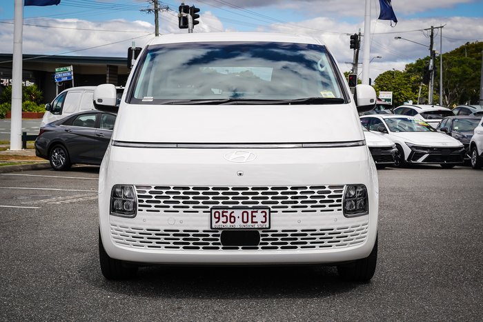 2025 Hyundai STARIA