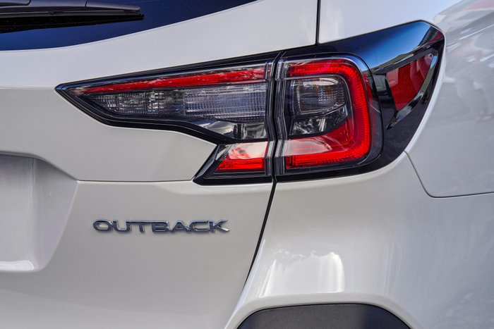 2025 Subaru Outback AWD