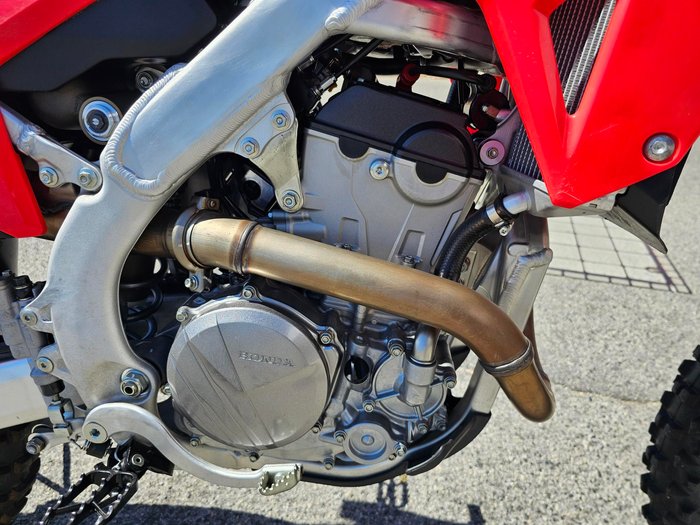 2024 Honda  CRF250R Red