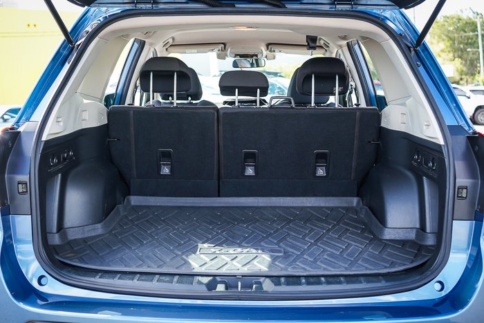 2020 Subaru FORESTER