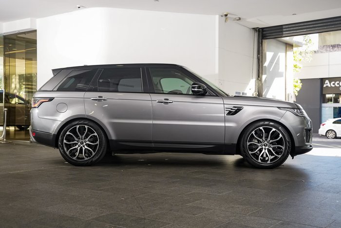 2022 Land Rover Range Rover Sport D250 SE