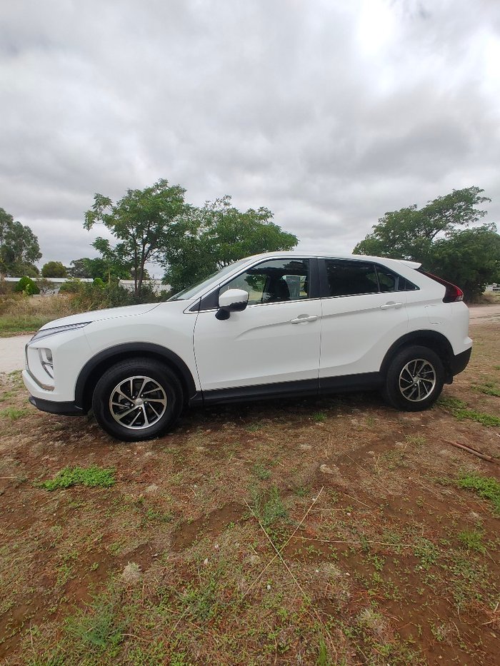 2023 Mitsubishi Eclipse Cross ES