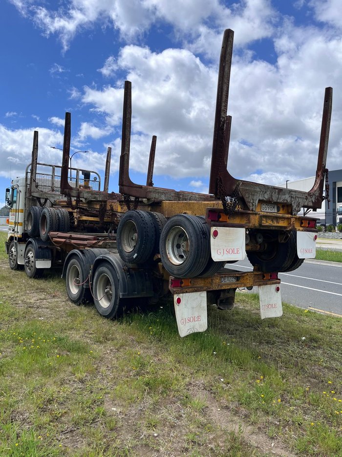 2003 Kenworth K104