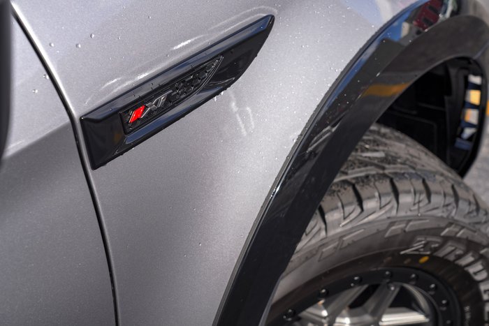 2025 Isuzu MU-X X-TERRAIN