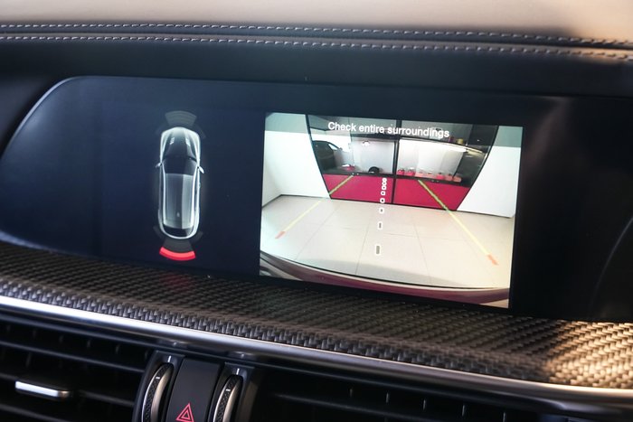 2025 Alfa Romeo Stelvio Quadrifoglio