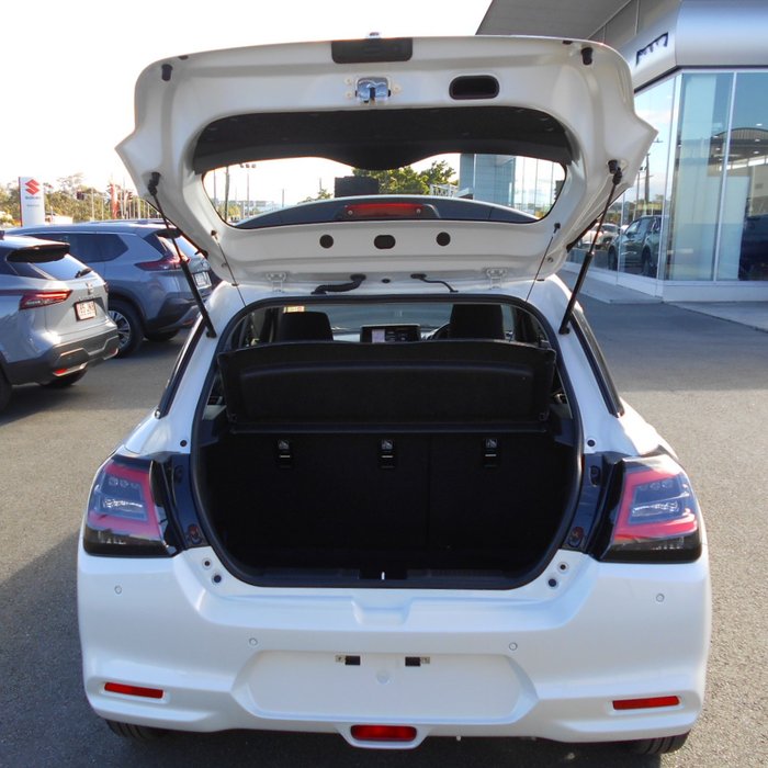 2025 Suzuki Swift Hybrid