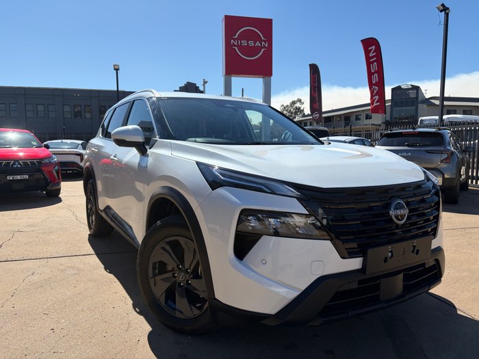2025 NISSAN T33