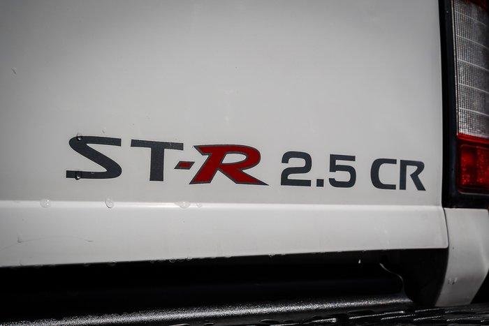 2010 NISSAN NAVARA ST-R (4x4)