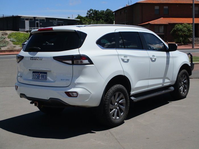2022 Isuzu MU-X LS-U MY22 White