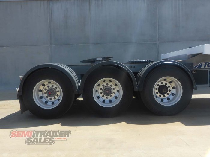 2009 Maxitrans 12 Pallet Flat Top A Trailer