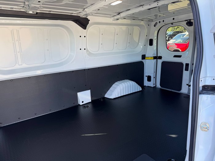 2023 LDV eDeliver 7 LWB Low Roof 77kWh MY23