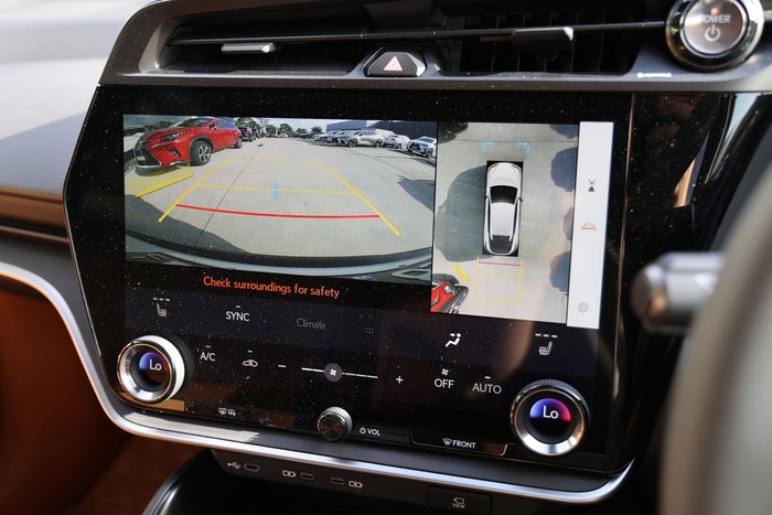 2023 Lexus RZ 450e RZ 450e Luxury EM 71.4 kWh Battery Automatic Wagon 1L24360 001