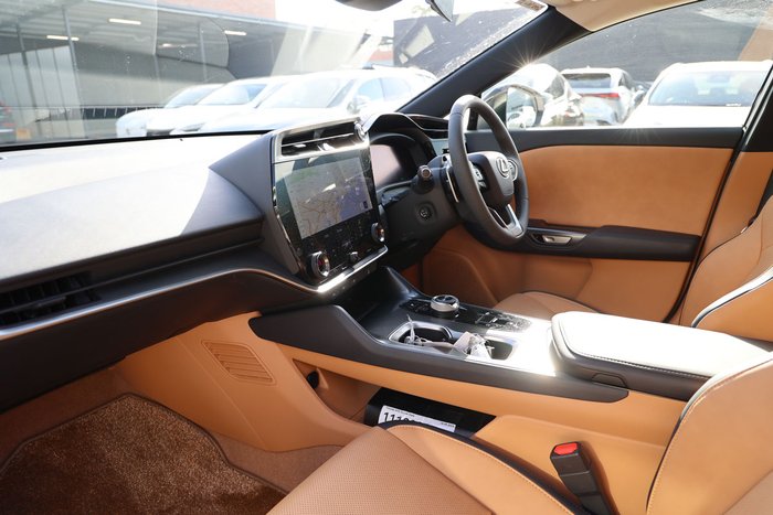 2023 Lexus RZ 450e RZ 450e Luxury EM 71.4 kWh Battery Automatic Wagon 1L24360 001