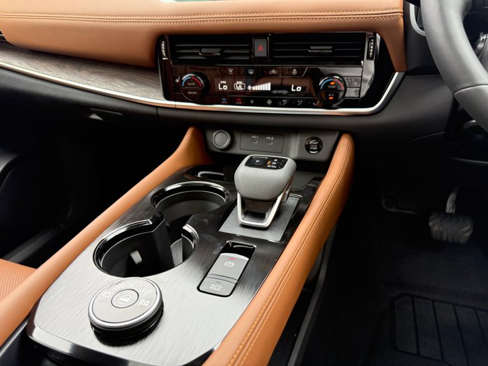 2026 Nissan X-TRAIL MY26 Ti-L with Chestnut Brown Interior