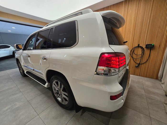 2014 Lexus LX570 5.7 L Petrol Automatic Wagon