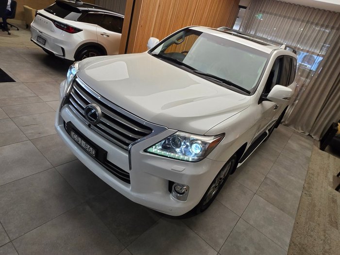 2014 Lexus LX570 5.7 L Petrol Automatic Wagon