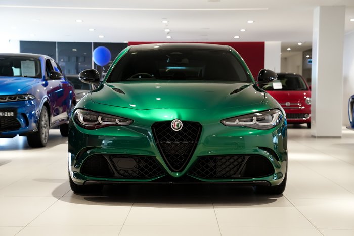 2025 Alfa Romeo Giulia Quadrifoglio