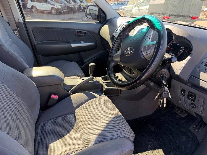 2011 Toyota Hilux ***DataUnavailable*** Silver