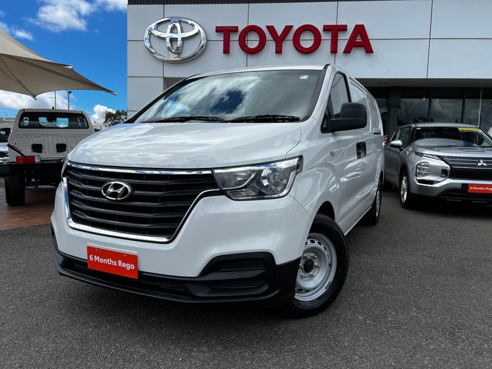 2018 HYUNDAI iLOAD 3S LIFTBACK