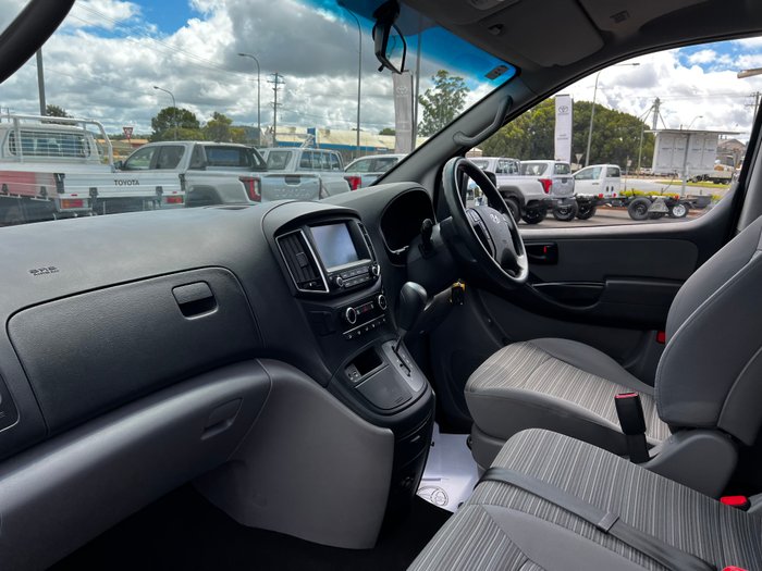 2018 HYUNDAI iLOAD 3S LIFTBACK