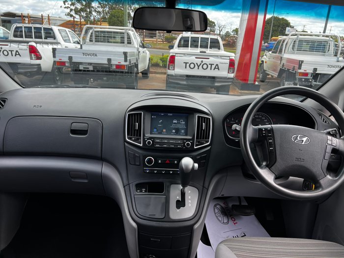 2018 HYUNDAI iLOAD 3S LIFTBACK