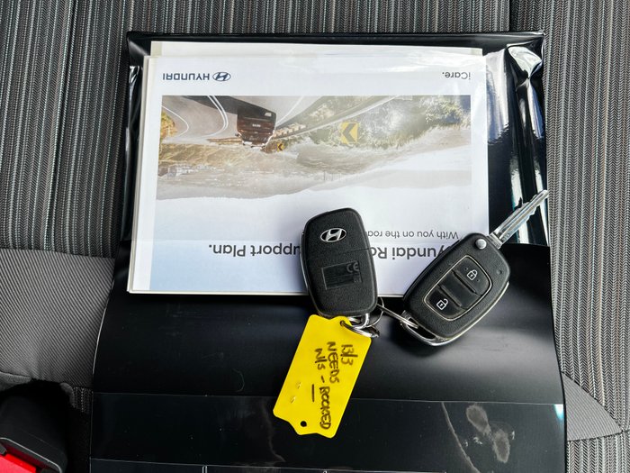 2018 HYUNDAI iLOAD 3S LIFTBACK