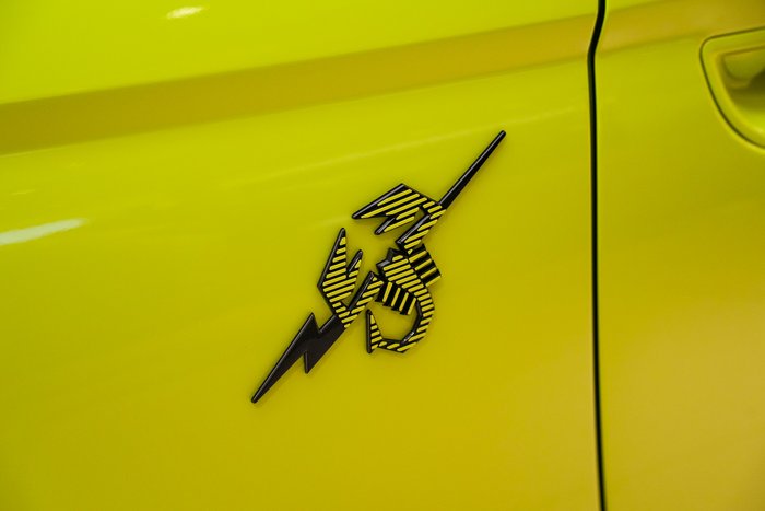 2023 Abarth 500e Turismo