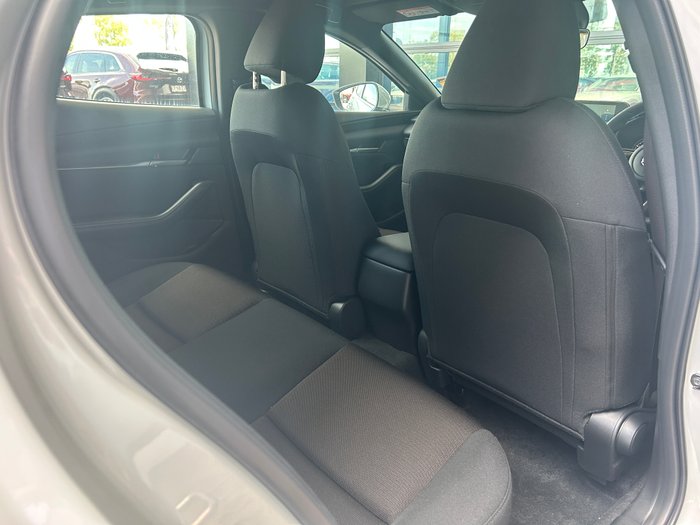 2025 Mazda 3 G20 Pure