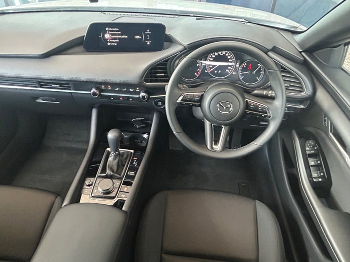 2025 Mazda 3 G20 Pure