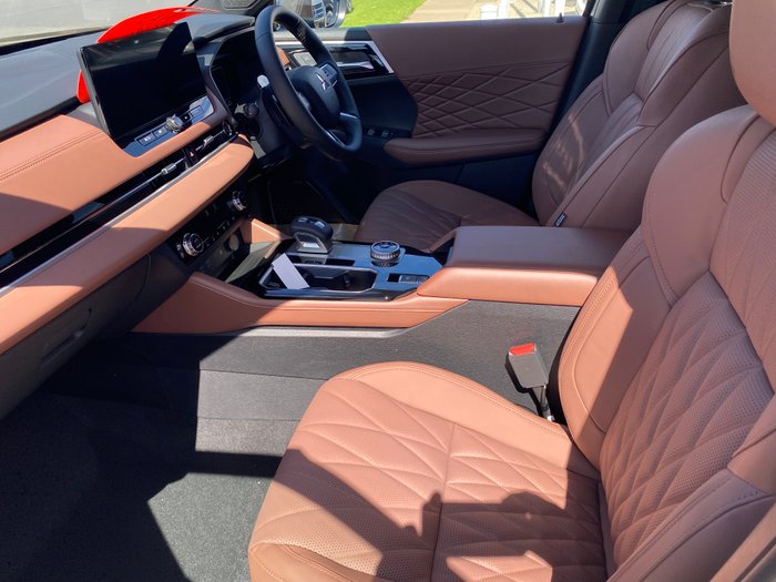 2025 MITSUBISHI Outlander EXCEED TOURER