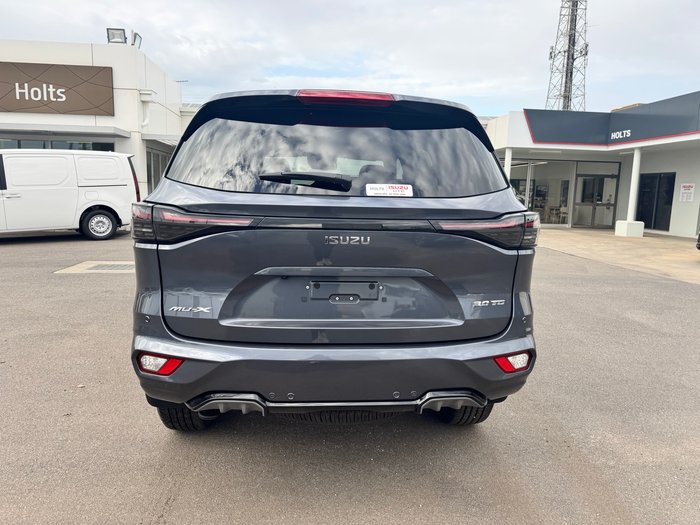 2026 ISUZU MU-X LS-T