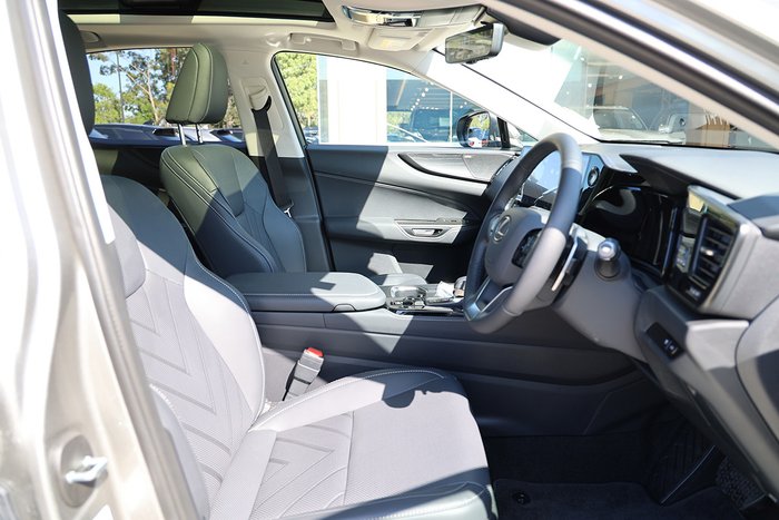 2025 Lexus NX350H NX350h Sports Luxury AWD 2.5L Hybrid Auto CVT Wagon 2M00500 002