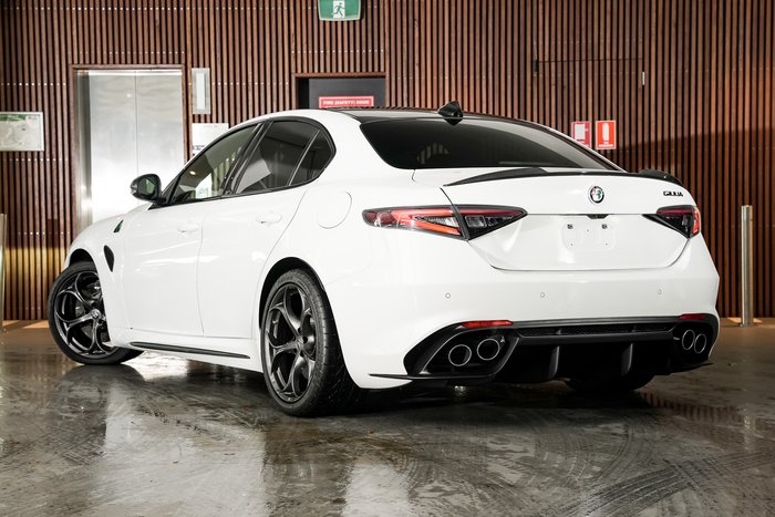2024 Alfa Romeo Giulia Quadrifoglio Super Sport