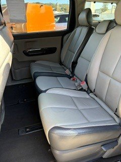 2015 Kia Carnival Platinum