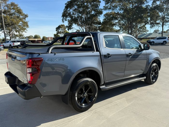 2025 Isuzu D-MAX X-RIDER
