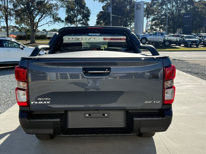 2025 Isuzu D-MAX X-RIDER