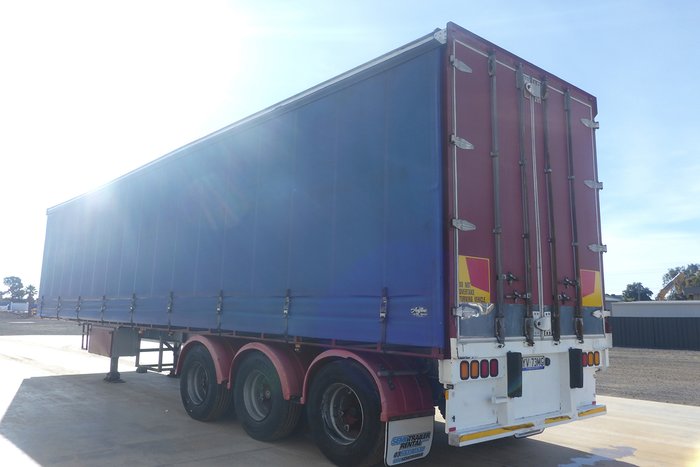 1997 Vawdrey 41FT 20 Pallet Curtainsider