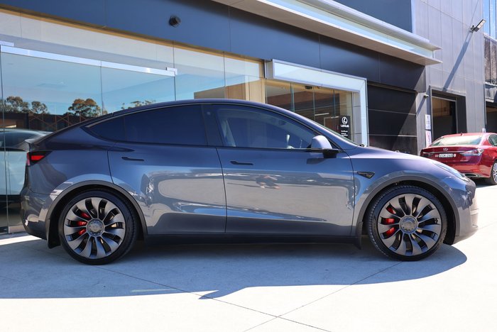2023 TESLA MODEL Y PERFORMANCE