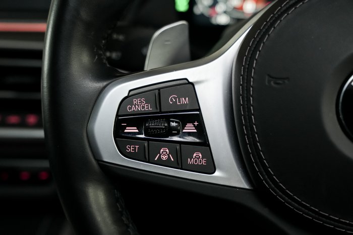 2023 BMW X5 M50i