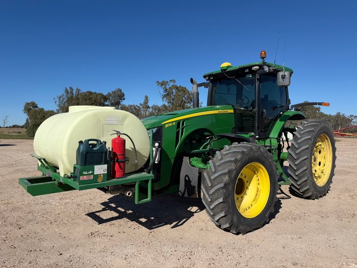 2011 JOHN DEERE 8310R