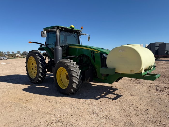 2011 JOHN DEERE 8310R
