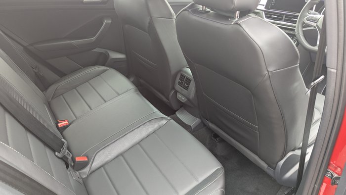 2025 VOLKSWAGEN T-ROC R-LINE