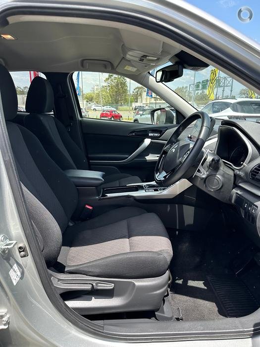 2023 Mitsubishi Eclipse Cross ES