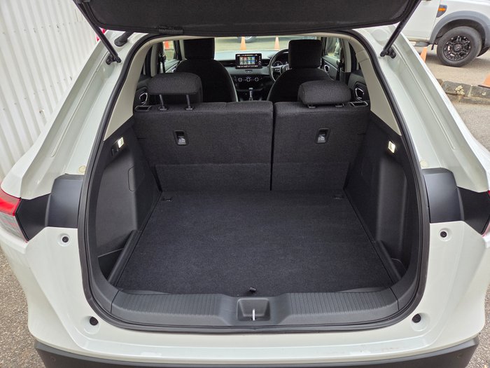 2024 HONDA HRV MY25 VI-X WHITE