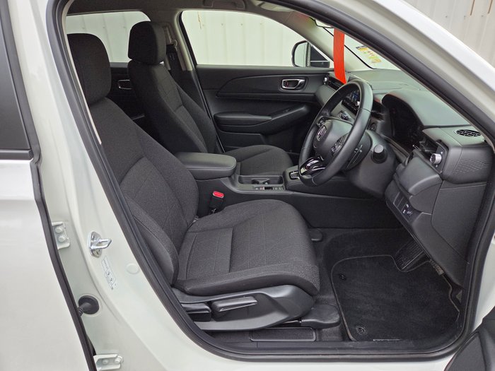 2024 HONDA HRV MY25 VI-X WHITE