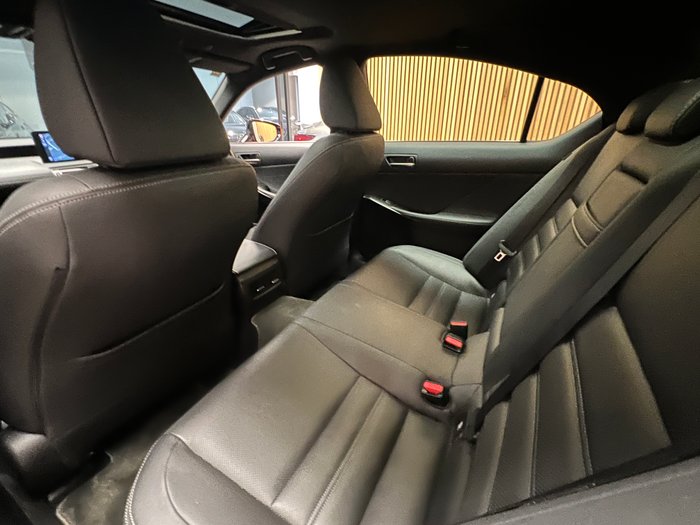 2020 Lexus IS300 Luxury 2.0L Turbo Automatic Sedan