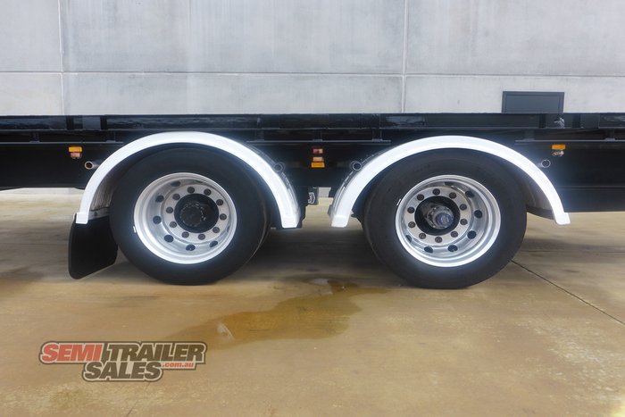 2013 Vellex 10 Pallet Bogie Flat Top Pig Trailer