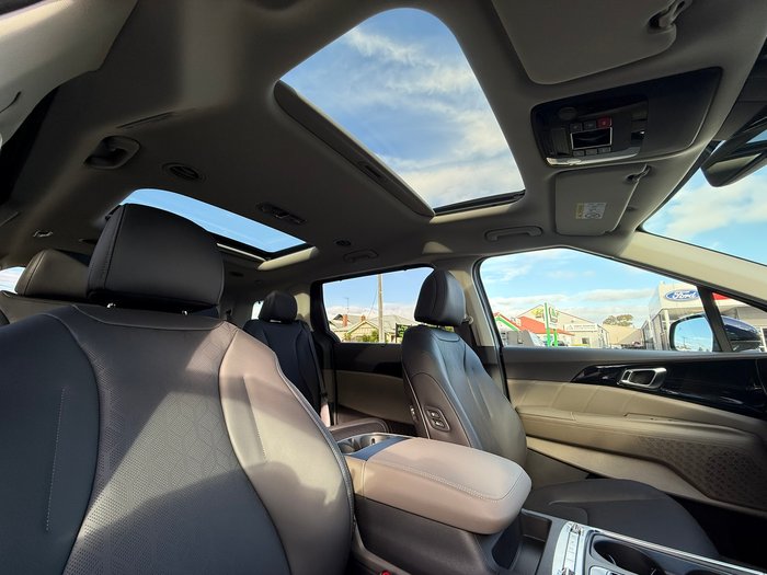 2026 Kia Carnival GT-Line HEV