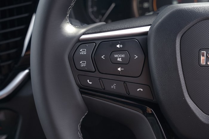 2025 Isuzu MU-X